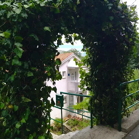 Sana Apartman