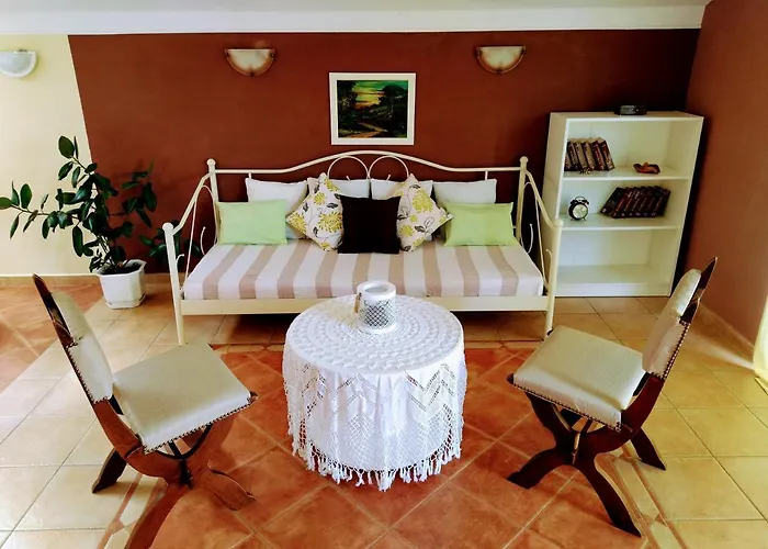 Apartman Sana *